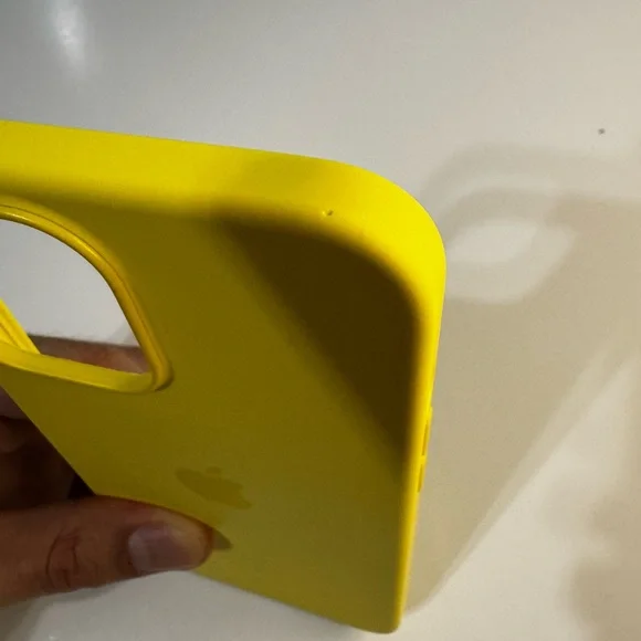 Apple iPhone 13 Pro Max Silicone Case - Yellow - Picture 8 of 8